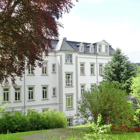 فيلة Moderne In Borstendorf Mit Park, Cleaning Included