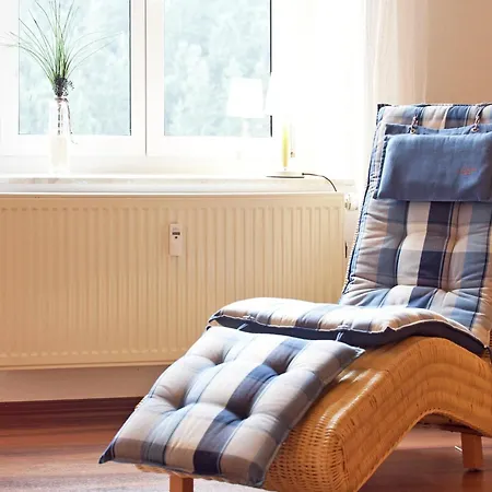 فيلة Moderne In Borstendorf Mit Park, Cleaning Included