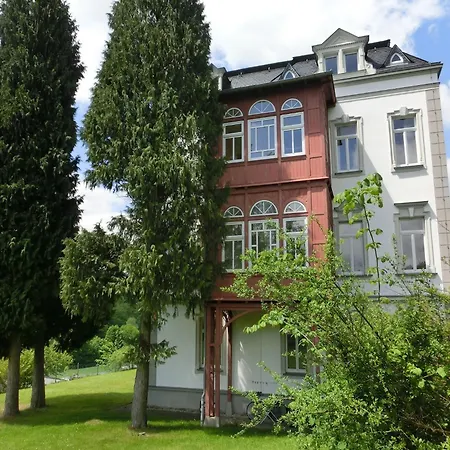 فيلة Moderne In Borstendorf Mit Park, Cleaning Included Grunhainichen