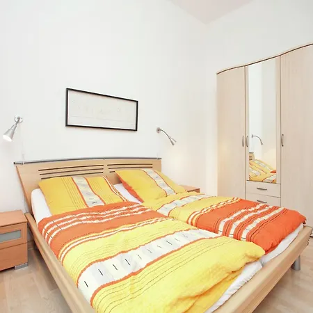 Moderne In Borstendorf Mit Park, Cleaning Included فيلة